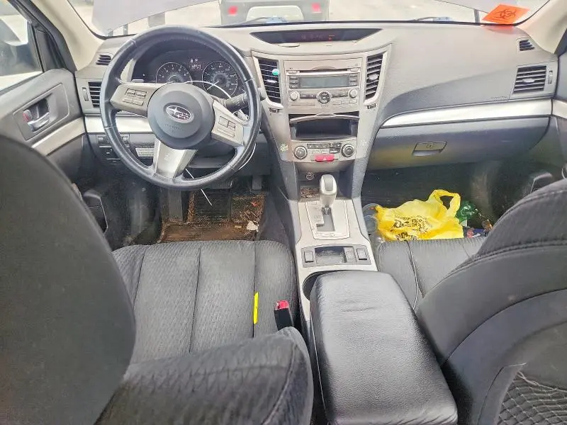 2010 SUBARU LEGACY 2.5I PREMIUM  