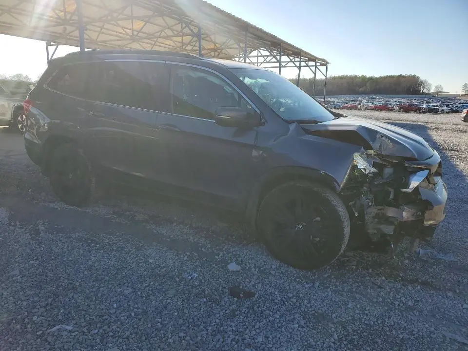 2022 HONDA PILOT SE  
