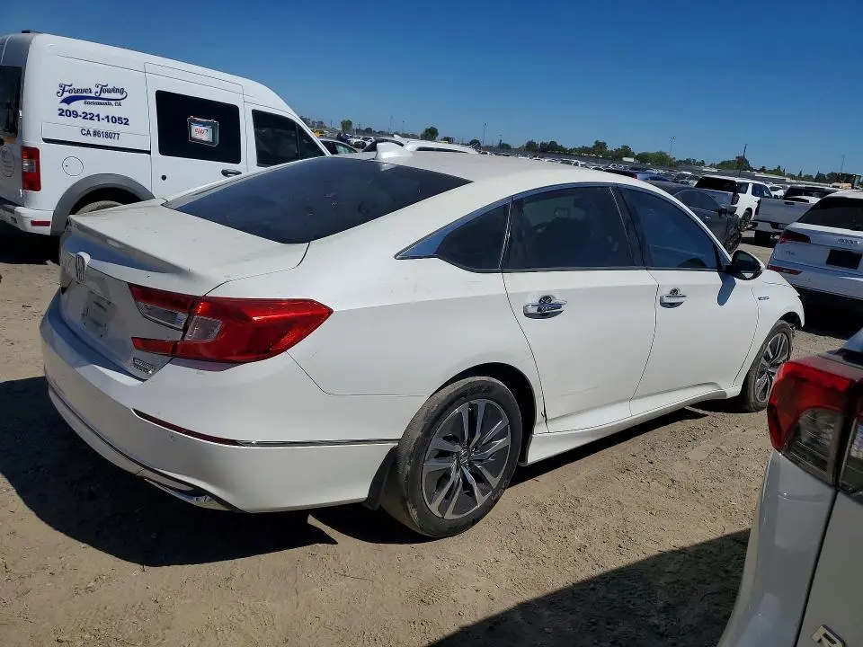 2019 HONDA ACCORD TOURING HYBRID  