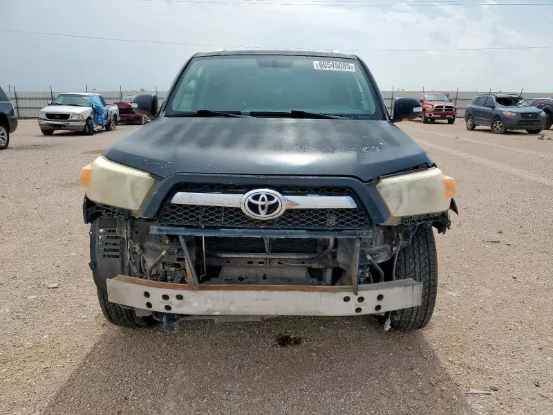 2010 TOYOTA 4RUNNER SR5  