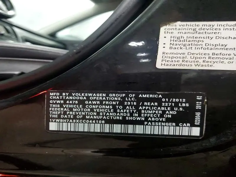 2012 VOLKSWAGEN PASSAT SE  