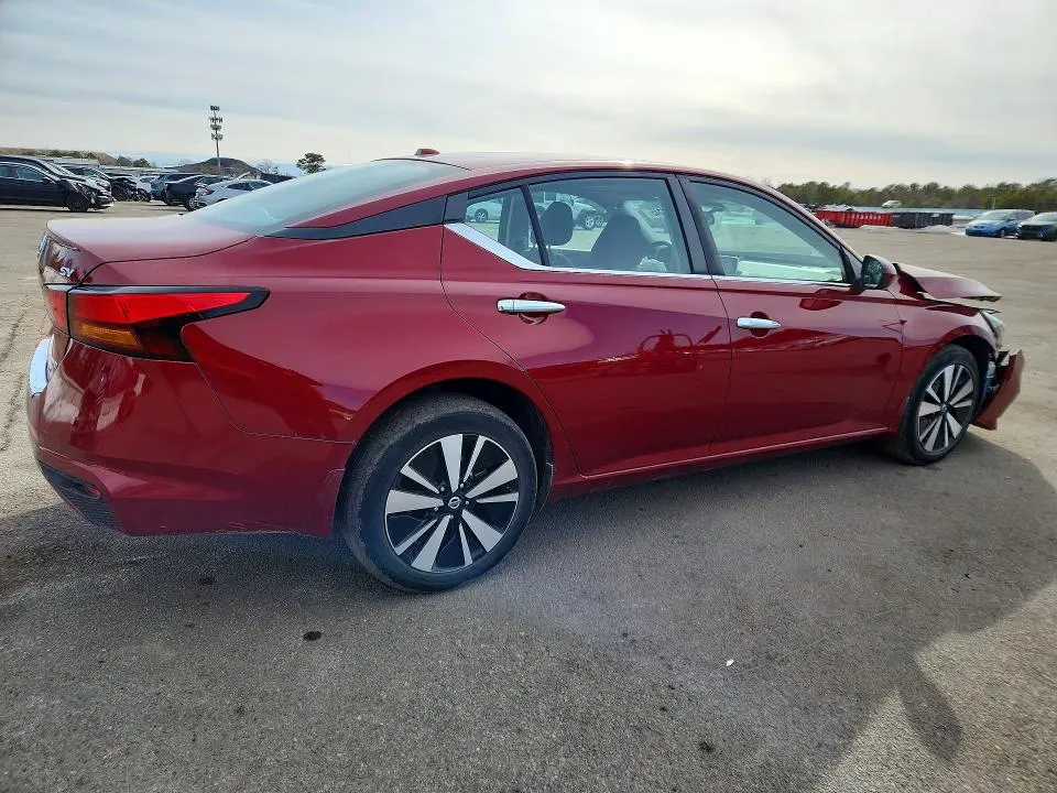 2021 NISSAN ALTIMA 2.5 SV  