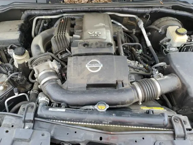 2015 NISSAN FRONTIER S  