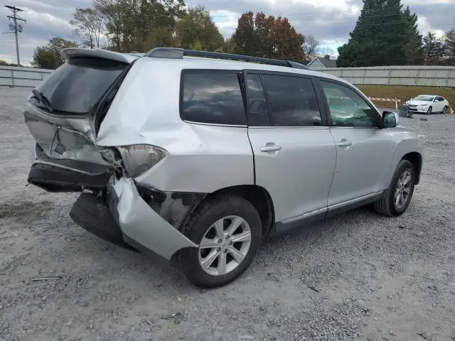 2011 TOYOTA HIGHLANDER BASE  