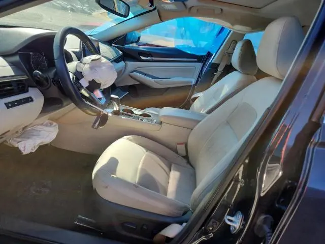 2019 NISSAN ALTIMA SV  