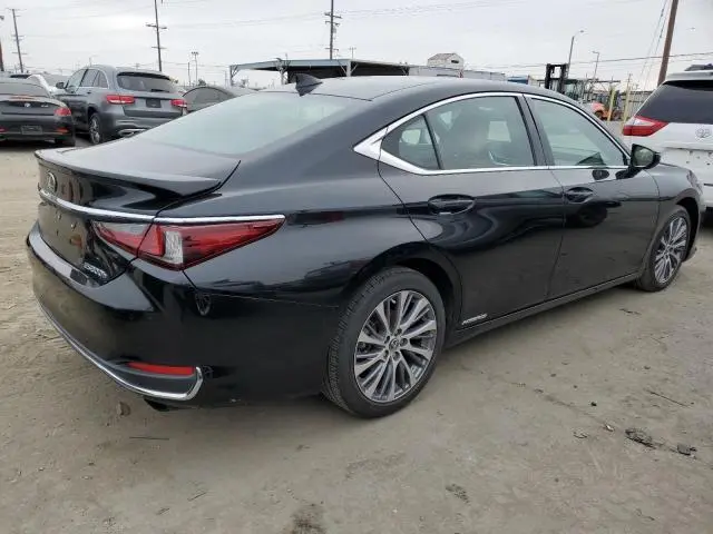 2021 LEXUS ES 300H  