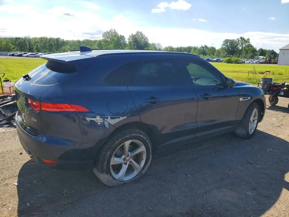 2017 JAGUAR F-PACE PREMIUM  