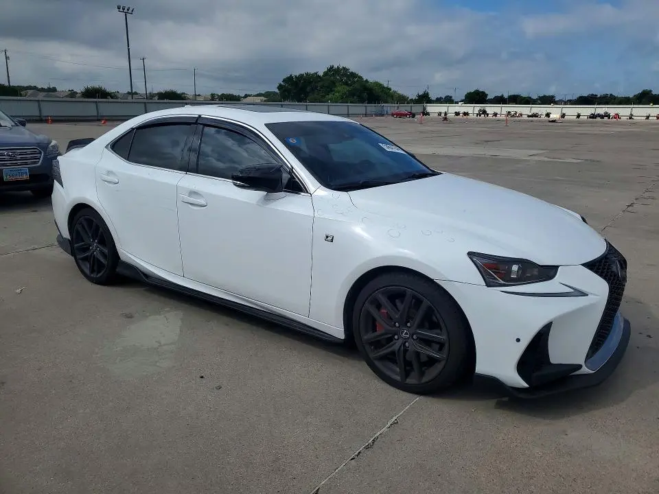 2017 LEXUS IS 200T  