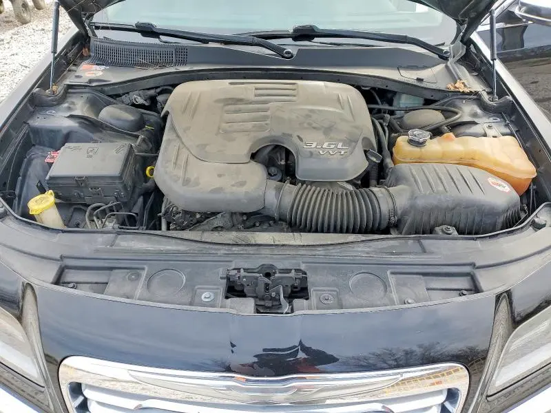 2012 CHRYSLER 300 LIMITED  