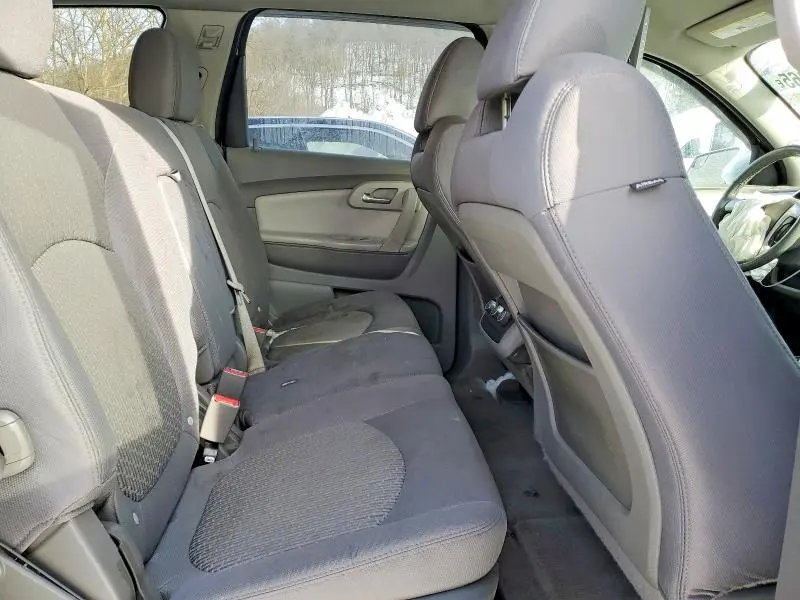 2011 CHEVROLET TRAVERSE LT  