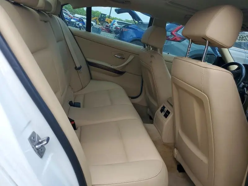 2011 BMW 335 XI  