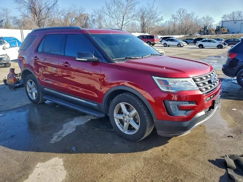 2017 FORD EXPLORER XLT  