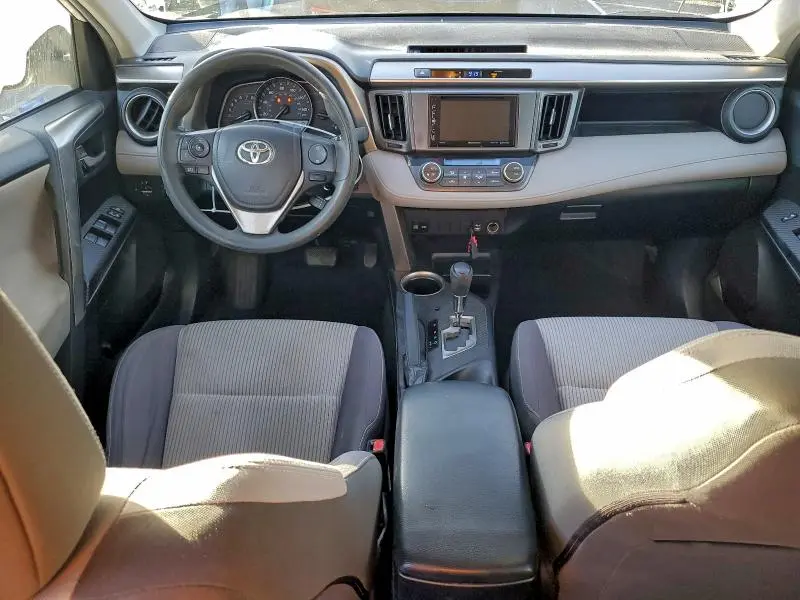 2014 TOYOTA RAV4 XLE  