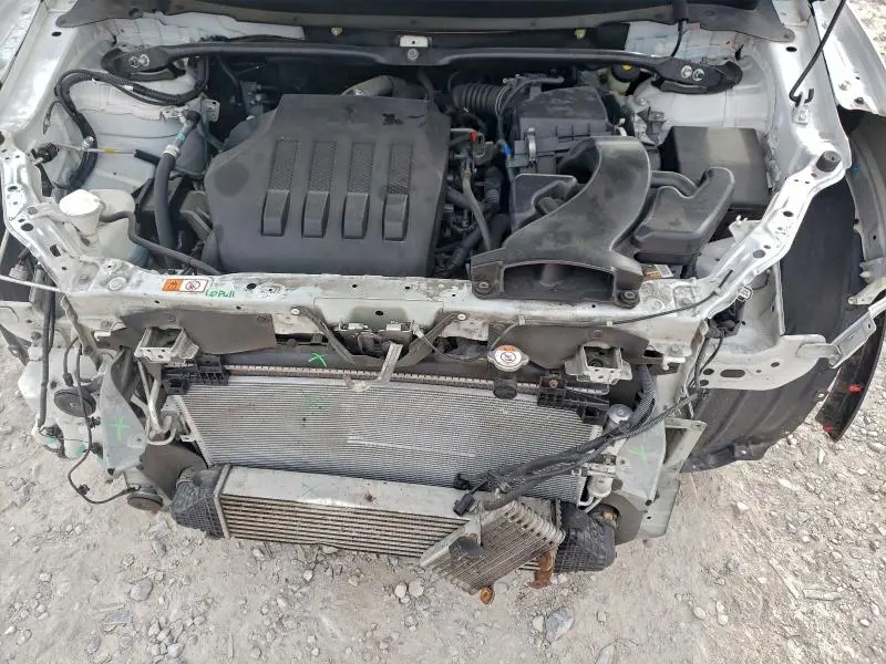 2020 MITSUBISHI ECLIPSE CROSS LE  