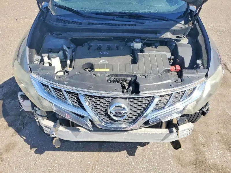 2011 NISSAN MURANO S  