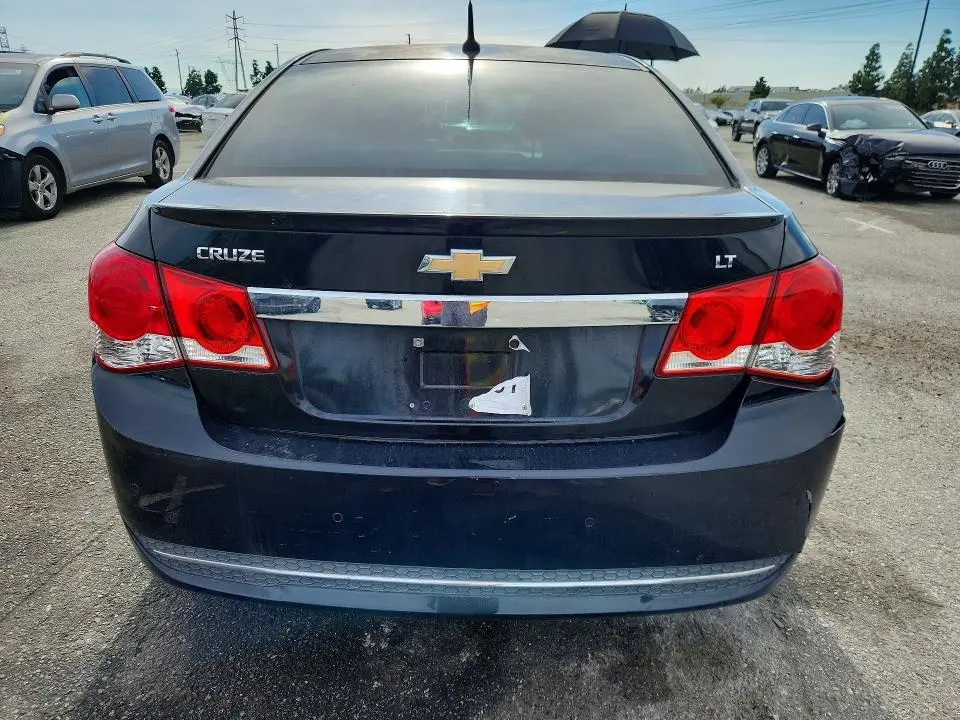 2012 CHEVROLET CRUZE LT  