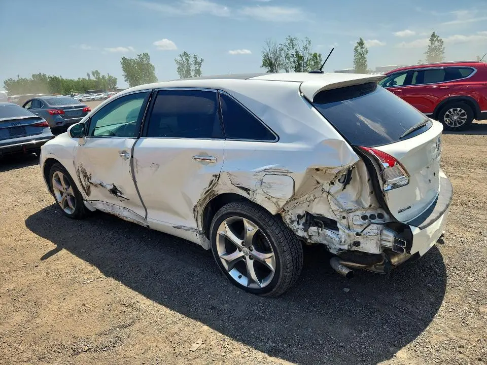 2010 TOYOTA VENZA AWD V6  