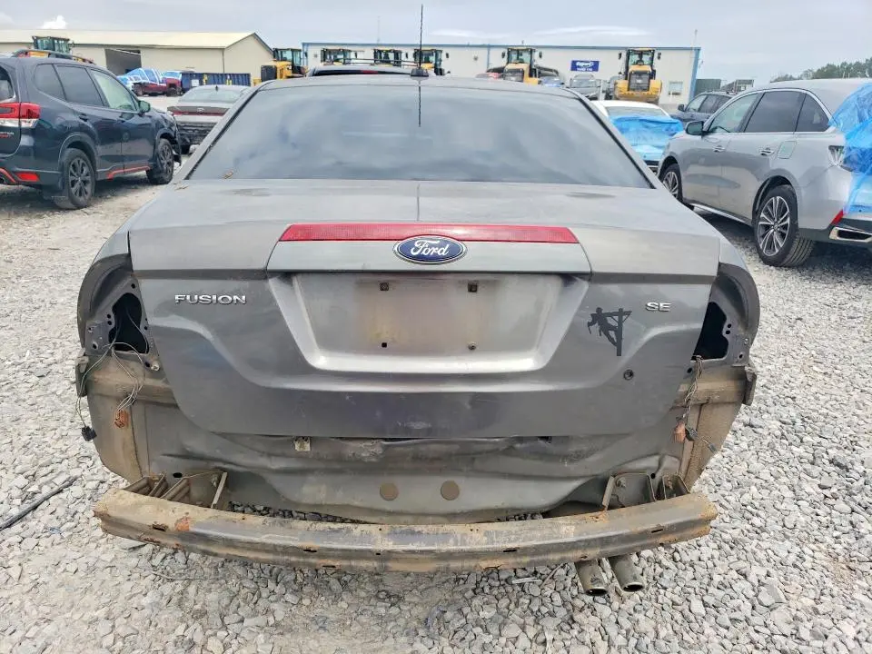 2011 FORD FUSION SE  