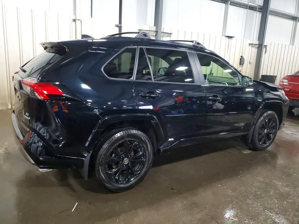 2023 TOYOTA RAV4 SE  