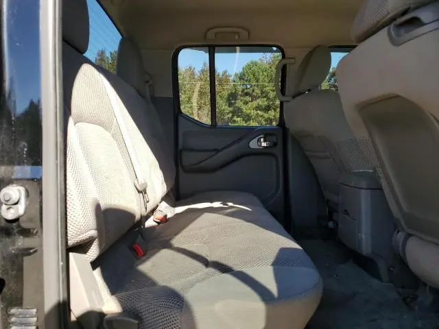 2012 NISSAN FRONTIER S  