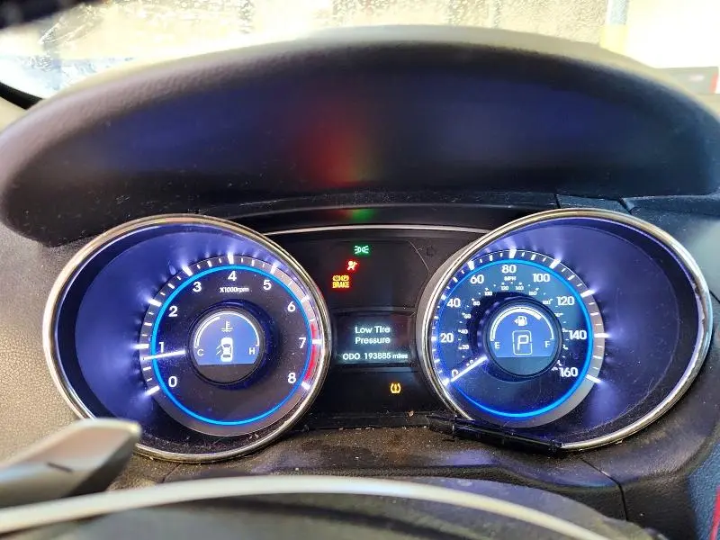 2011 HYUNDAI SONATA SE 2.0T  