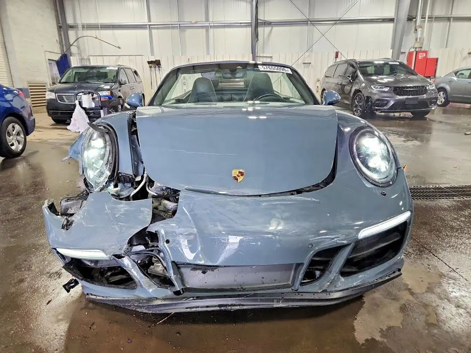 2018 PORSCHE 911 CARRERA S  