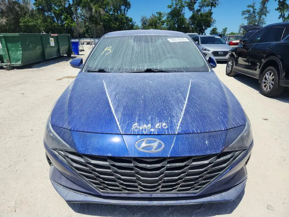 2021 HYUNDAI ELANTRA SEL  