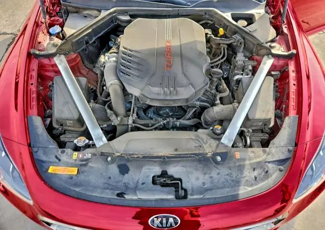 2020 KIA STINGER GT2  