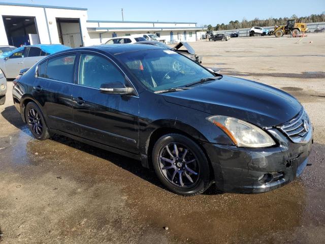 2010 NISSAN ALTIMA SR