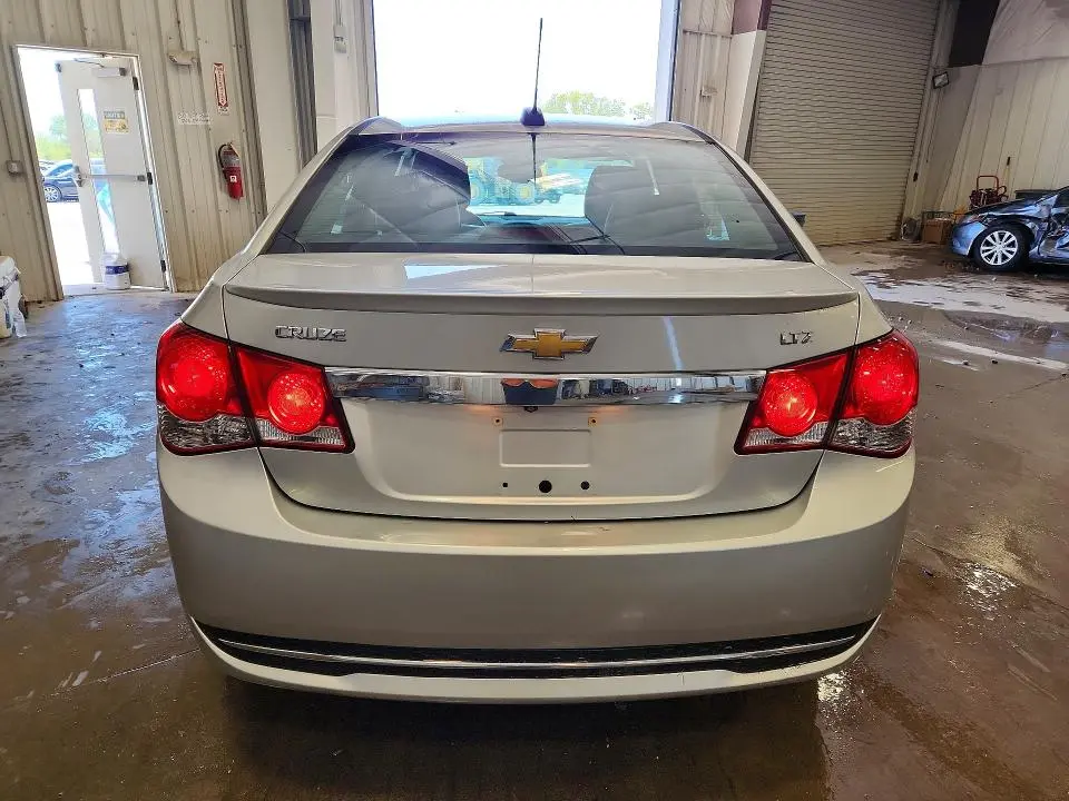 2015 CHEVROLET CRUZE LTZ  