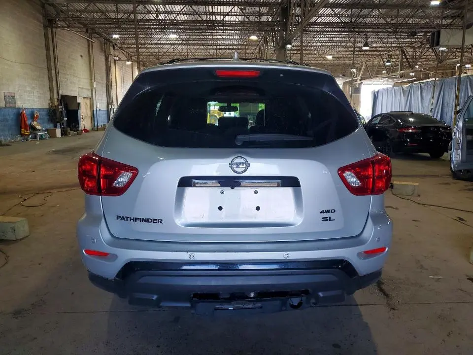 2020 NISSAN PATHFINDER SL  