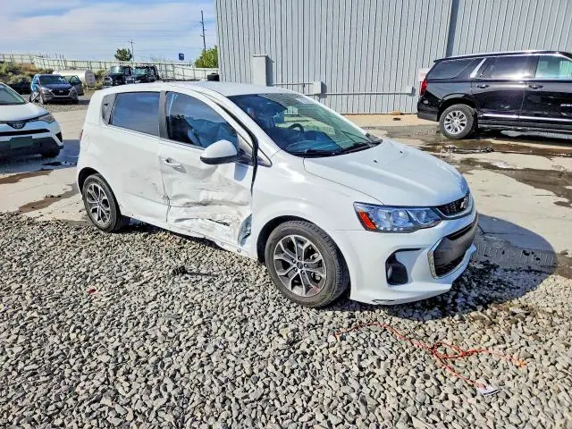 2020 CHEVROLET SONIC LT  