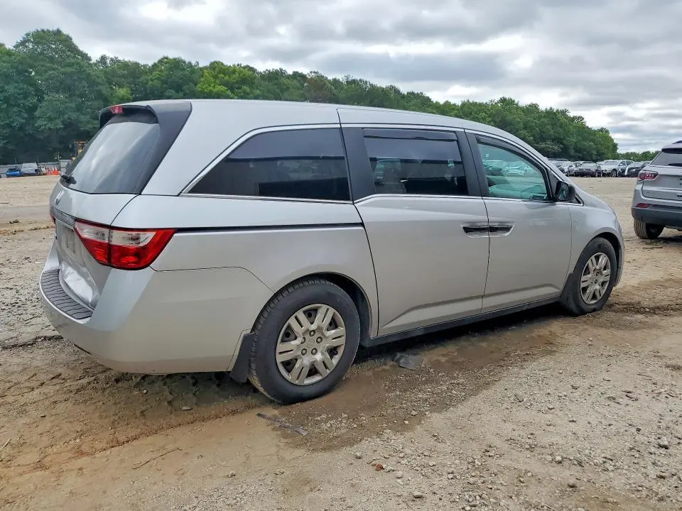 2013 HONDA ODYSSEY LX  
