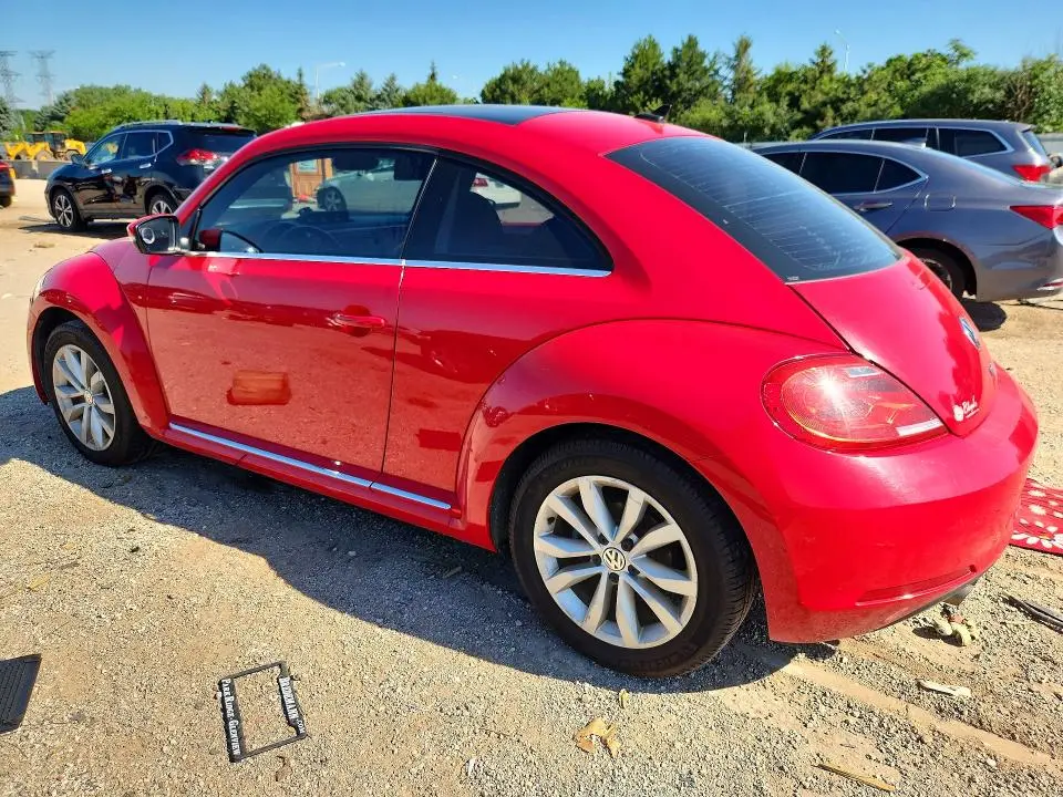 2013 VOLKSWAGEN BEETLE   