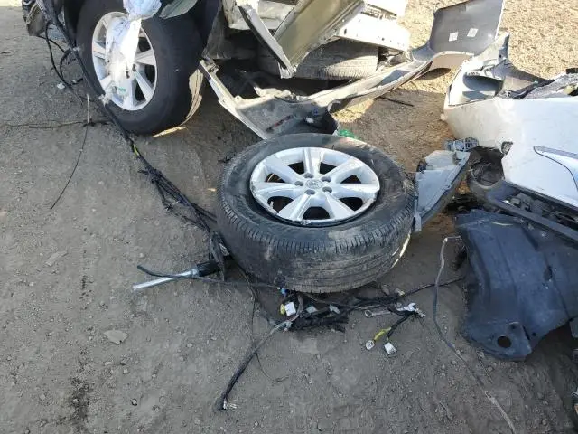 2011 TOYOTA HIGHLANDER BASE  