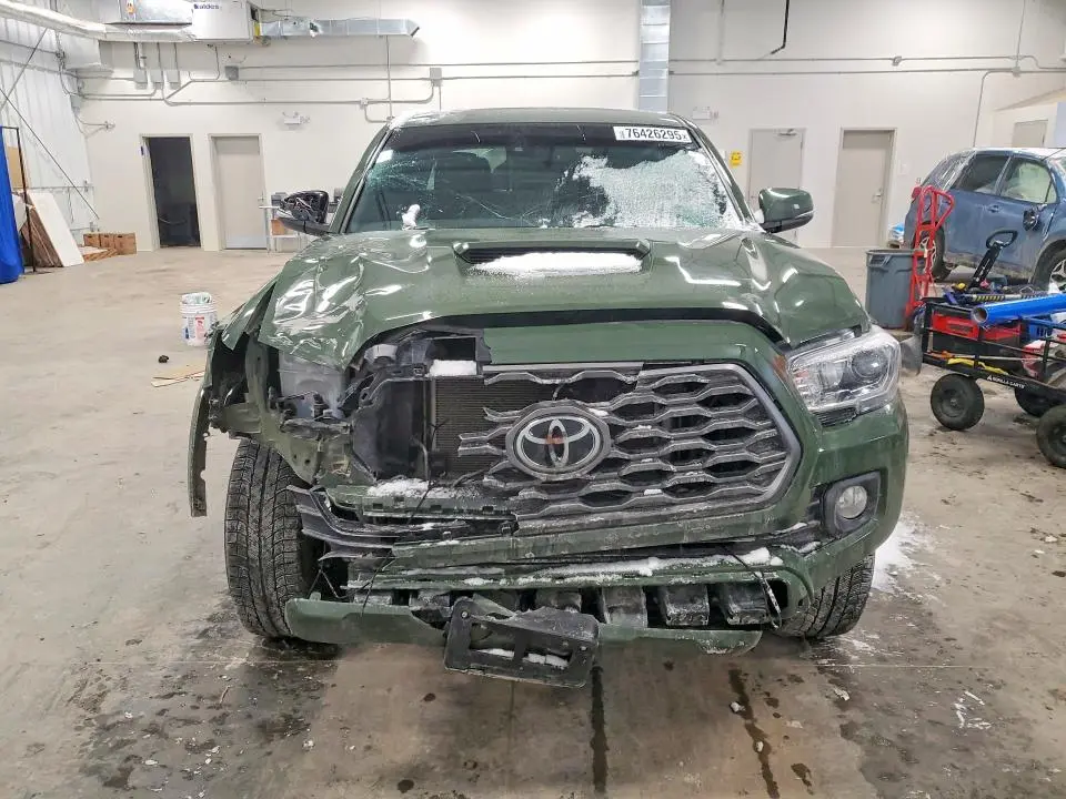 2022 TOYOTA TACOMA DOUBLE CAB  