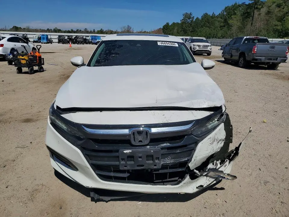 2018 HONDA ACCORD TOURING  