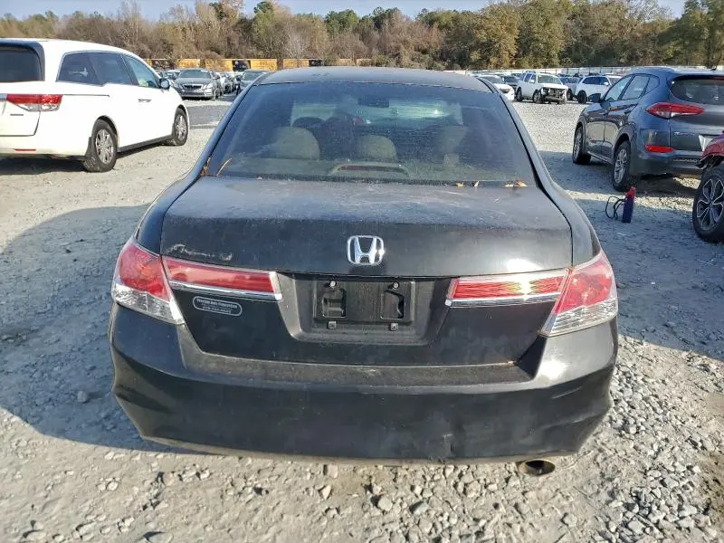 2012 HONDA ACCORD LX  