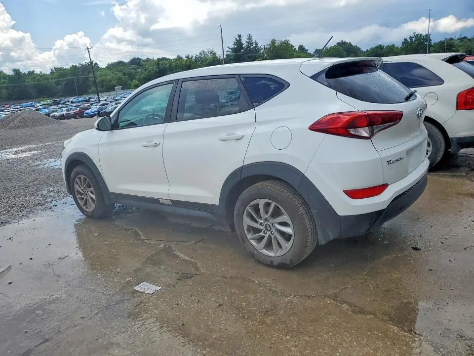 2018 HYUNDAI TUCSON SE  