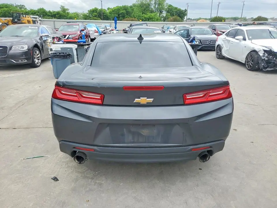 2018 CHEVROLET CAMARO LT  