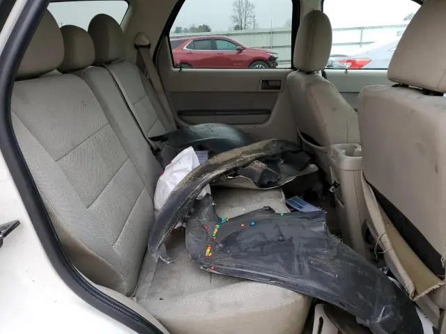 2010 FORD ESCAPE XLT