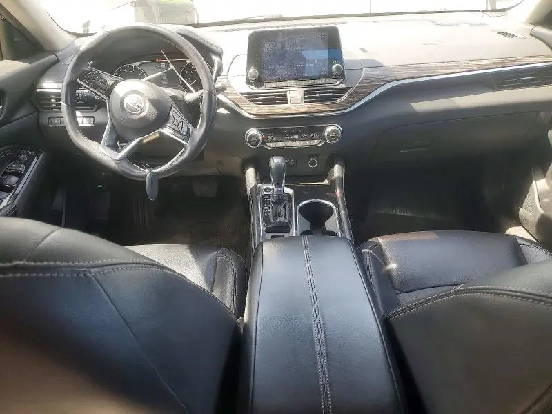 2020 NISSAN ALTIMA SL  