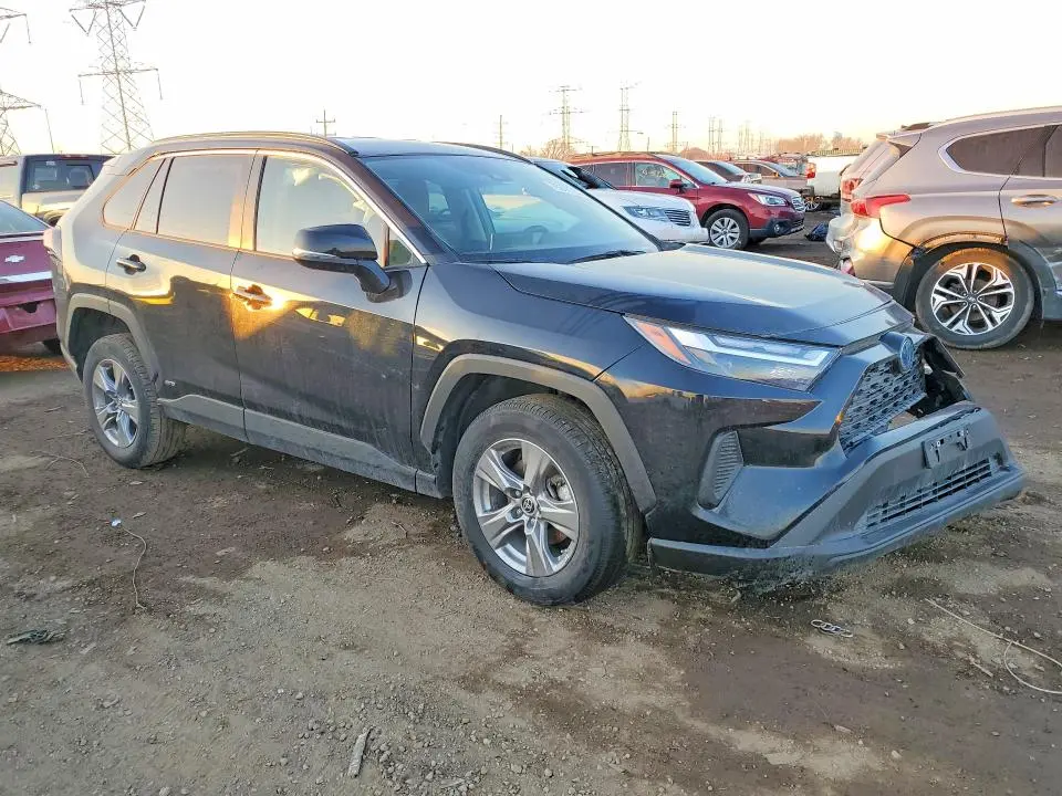 2024 TOYOTA RAV4 LE  