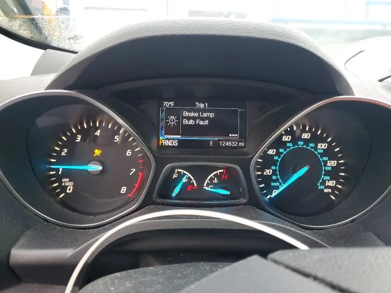 2016 FORD ESCAPE SE  