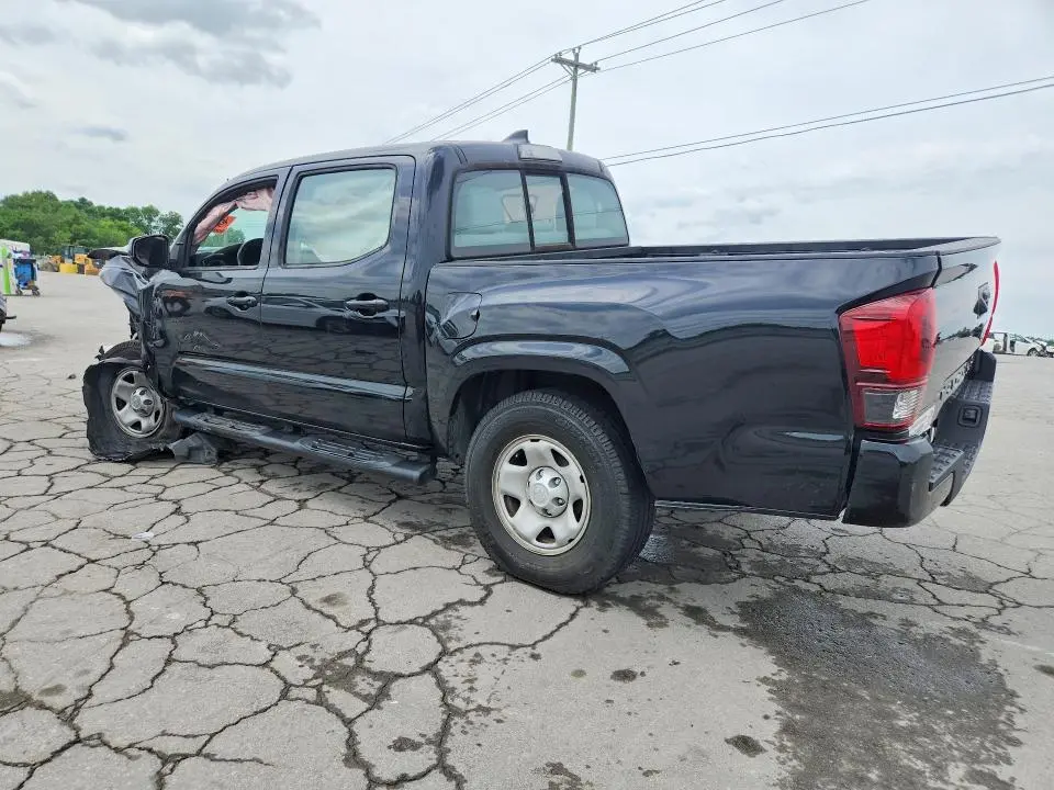 2018 TOYOTA TACOMA SR  