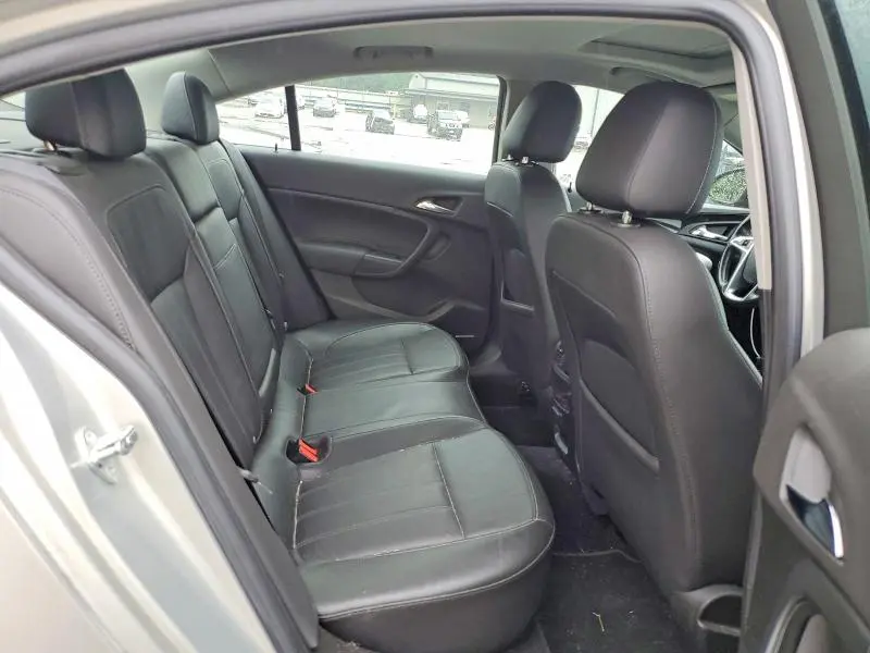 2011 BUICK REGAL CXL  