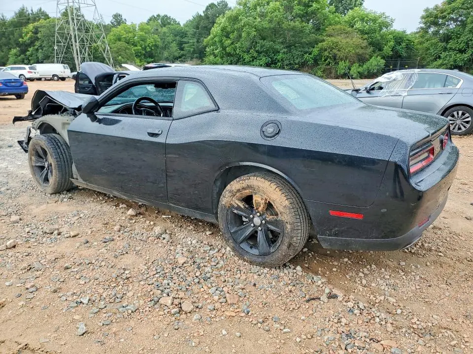 2016 DODGE CHALLENGER SXT  