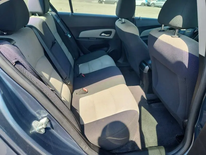 2012 CHEVROLET CRUZE LS  