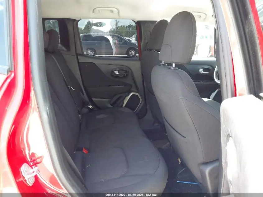 2017 JEEP RENEGADE LATITUDE FWD