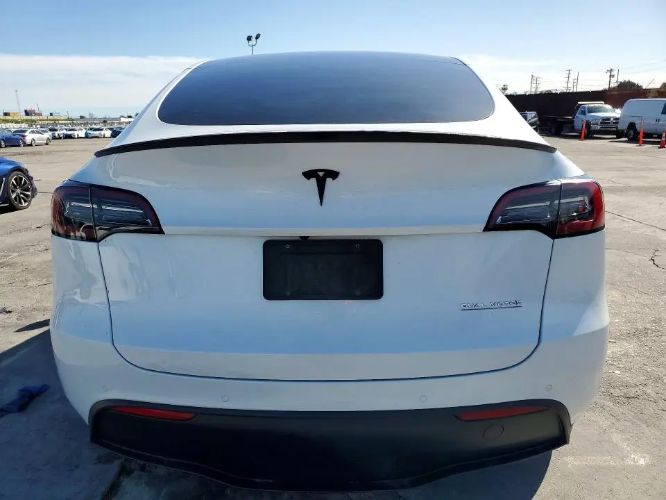 2022 TESLA MODEL Y   